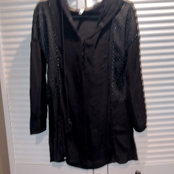 boutique Other - Boutique brand black cover up OS